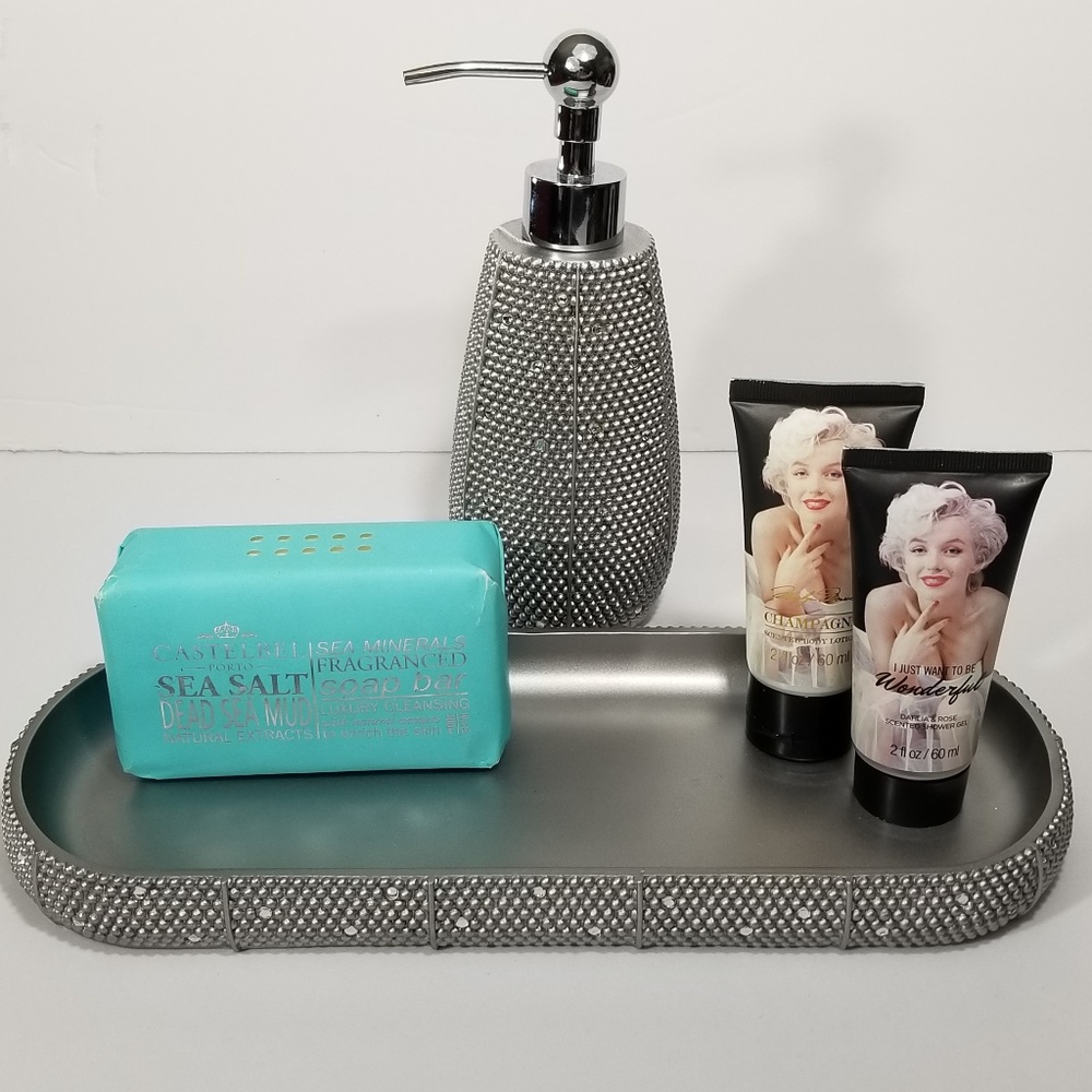 Caro Bathroom Soap Dispenser and Tray Silver NWT
